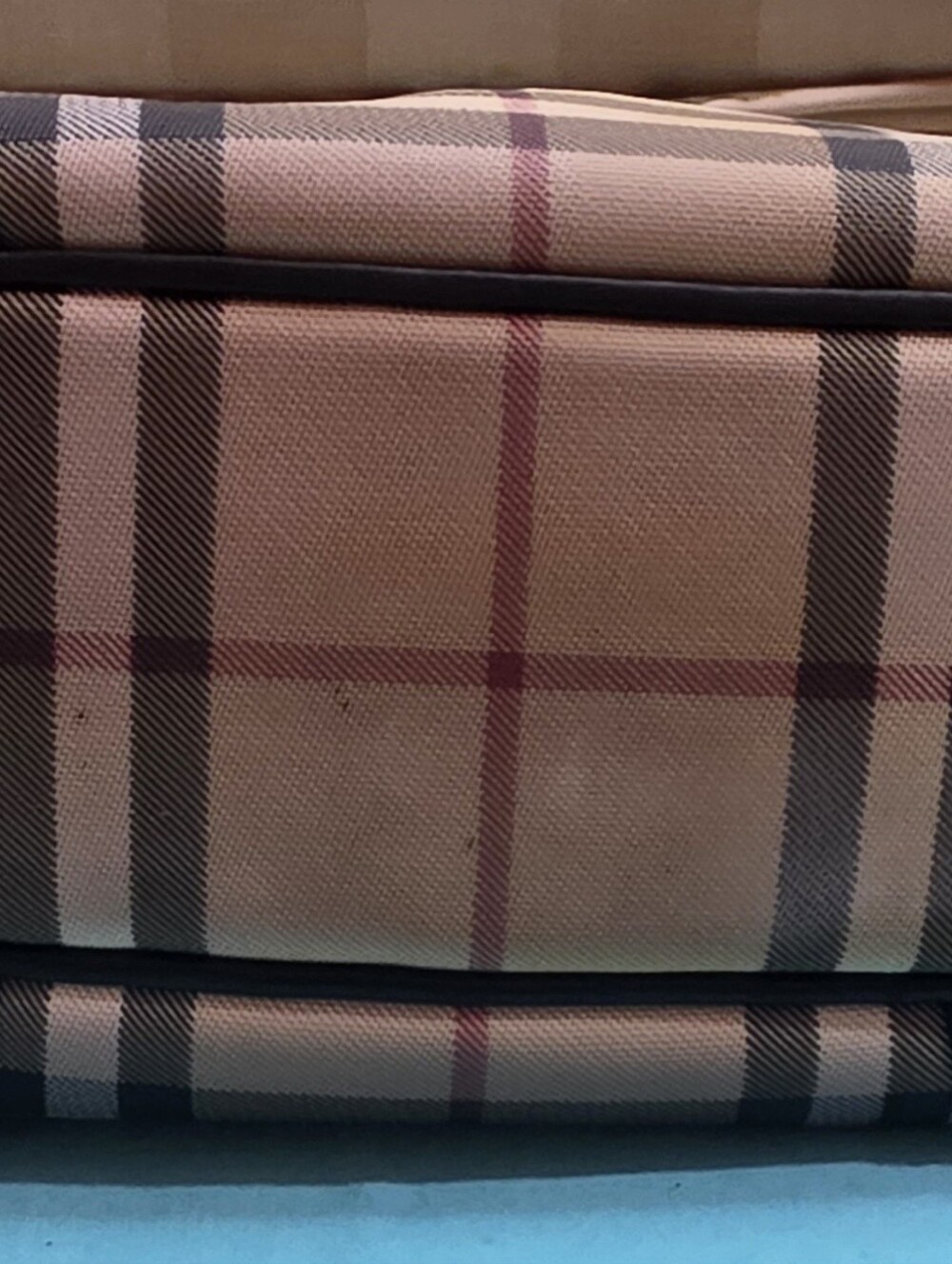GENUINE BURBERRY PURSE SATCHEL GOOD PRE OWNED CONDITION SEE DESCRIPTION - Picture 14 of 17